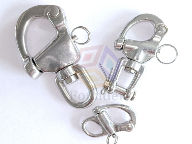 Eye Swivel Snap Shackle